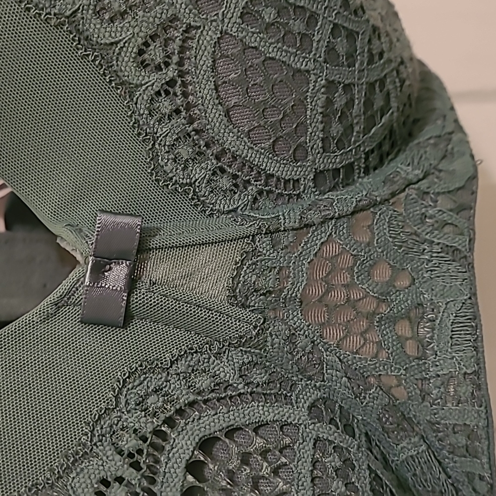NWOT Auden Bra - Picture 3 of 11
